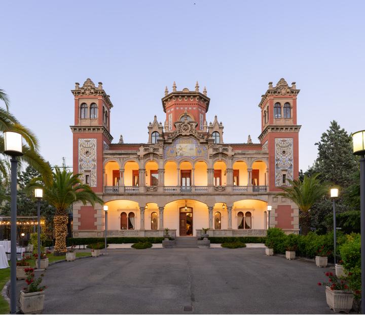 El Palacio de Larrinaga: la mansión del amor y la nostalgia