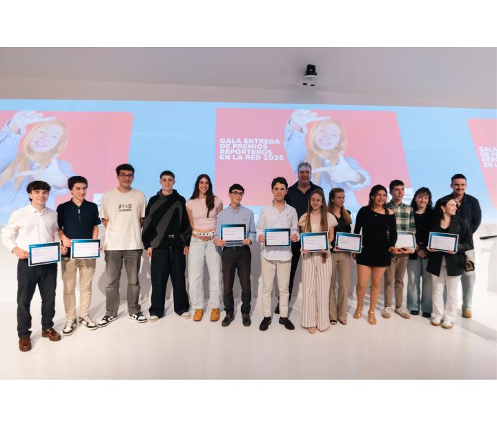 Raudales de talento joven en la entrega de premios de Reporteros en la Red 2026