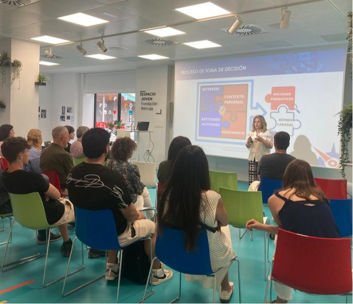 Fundación Ibercaja refuerza su compromiso con los jóvenes a través de la orientación académica